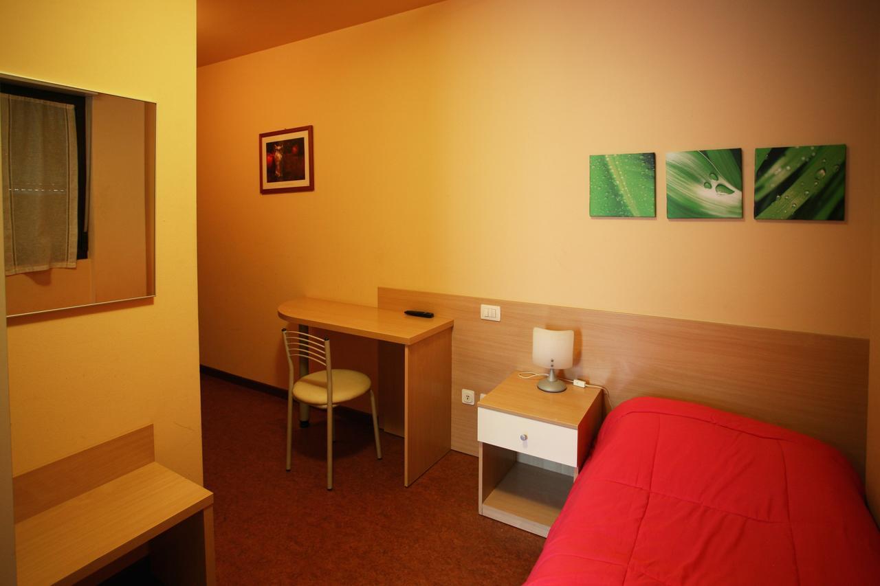 Hotel Del Boschetto Poggiridenti Rum bild